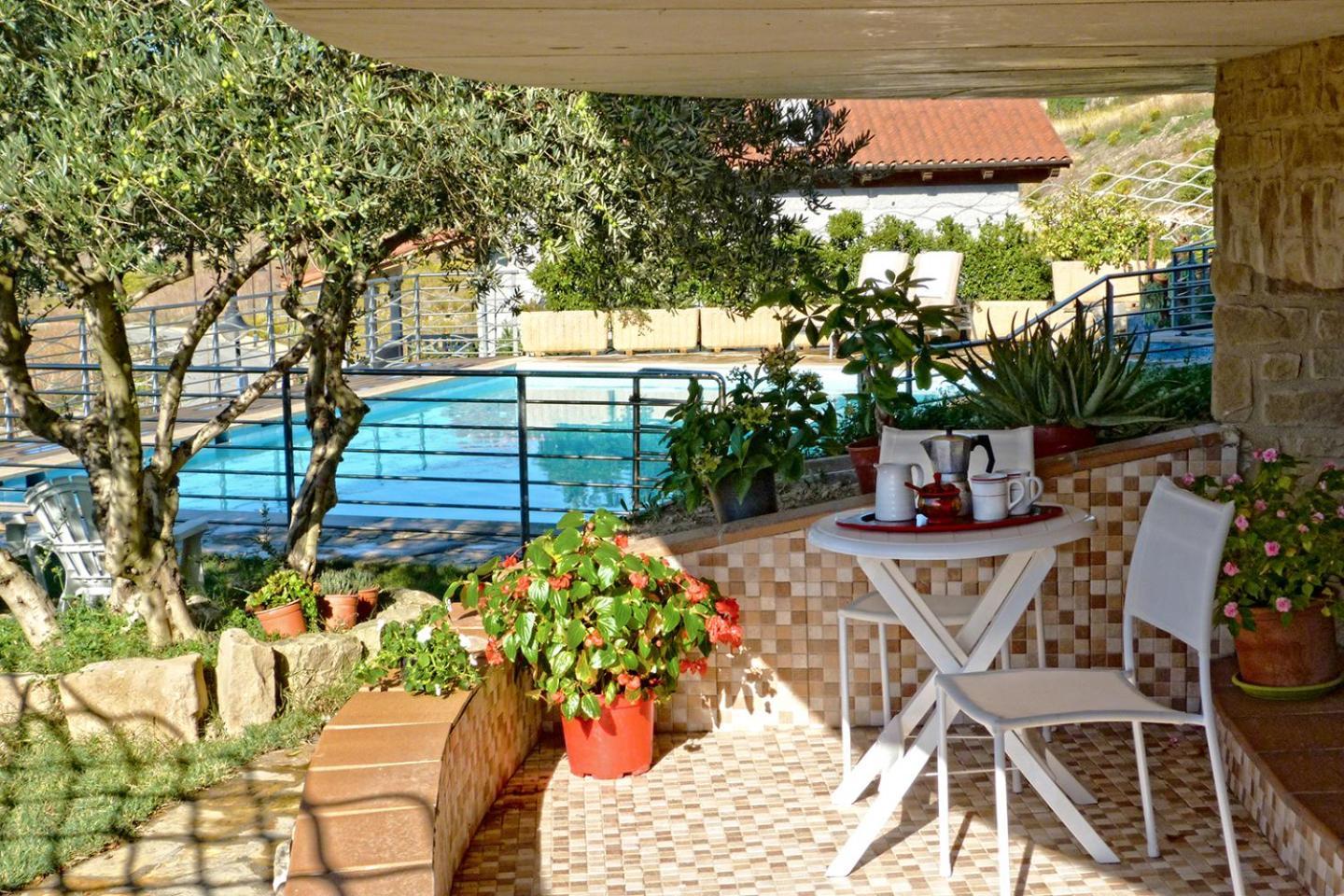 Hostal Gure Ametza Obanos Exterior foto